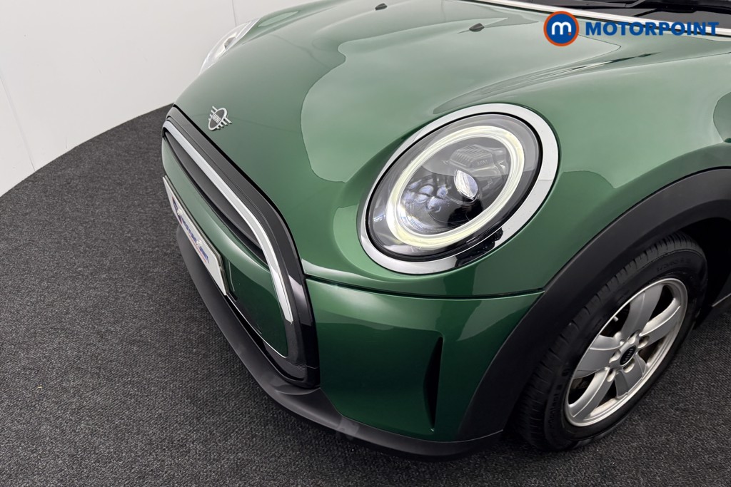 Mini Hatchback Cooper Classic Manual Petrol Hatchback - Stock Number (1580194) - 23rd supplementary image