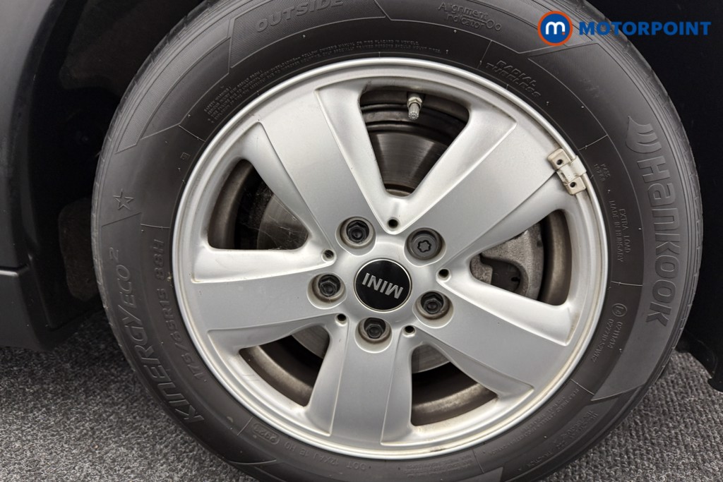 Mini Hatchback Cooper Classic Manual Petrol Hatchback - Stock Number (1580194) - 27th supplementary image