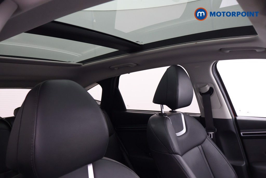 Hyundai Tucson Ultimate Manual Petrol SUV - Stock Number (1581504) - 17th supplementary image