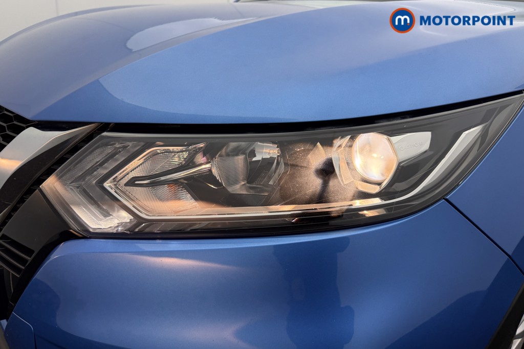 Nissan Qashqai Acenta Premium Manual Petrol SUV - Stock Number (1581532) - 24th supplementary image