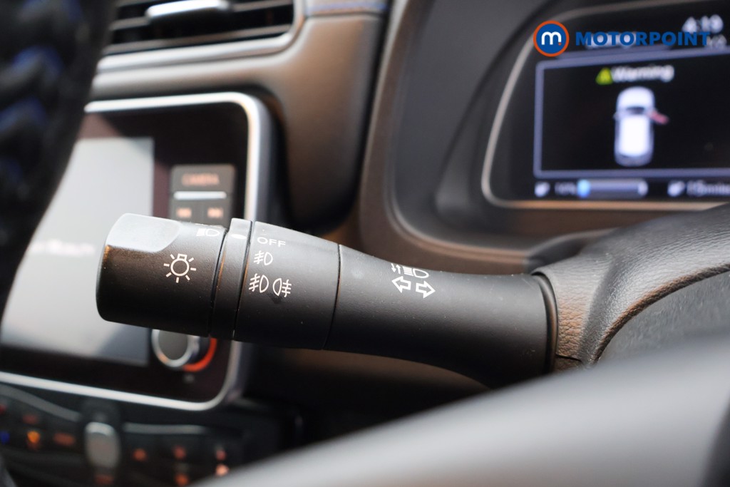 Nissan Leaf N-Connecta Automatic Electric Hatchback - Stock Number (1581933) - 4th supplementary image