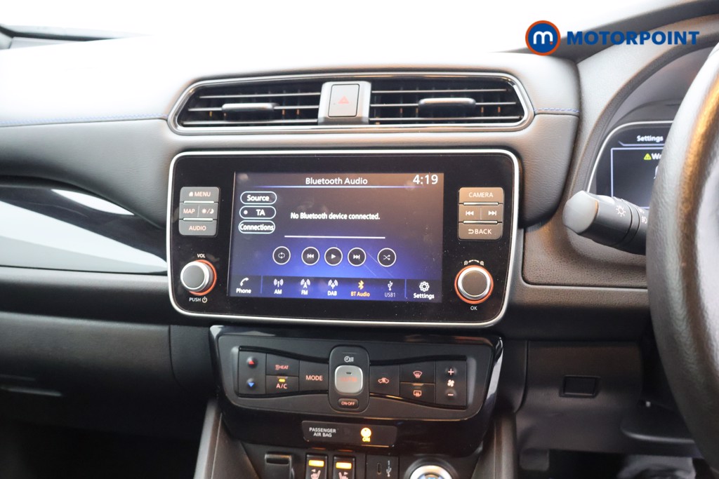 Nissan Leaf N-Connecta Automatic Electric Hatchback - Stock Number (1581933) - 7th supplementary image