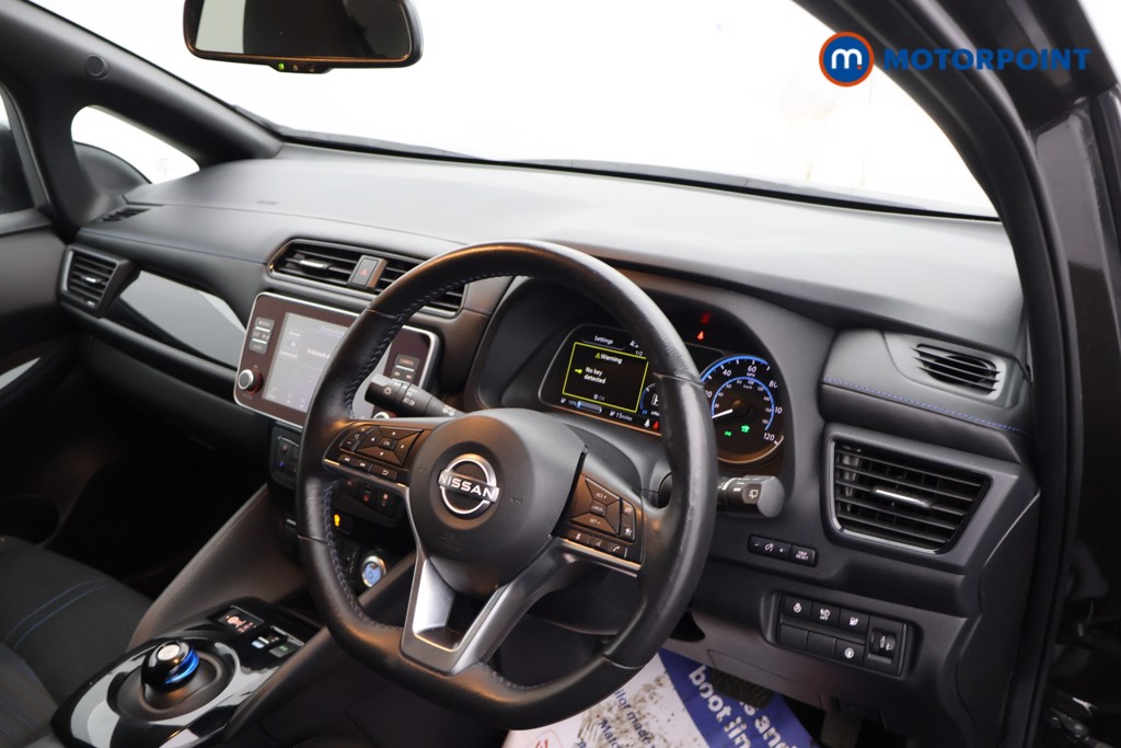 Nissan Leaf N-Connecta Automatic Electric Hatchback - Stock Number (1581933) - 12th supplementary image
