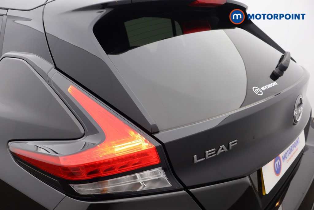 Nissan Leaf N-Connecta Automatic Electric Hatchback - Stock Number (1581933) - 20th supplementary image