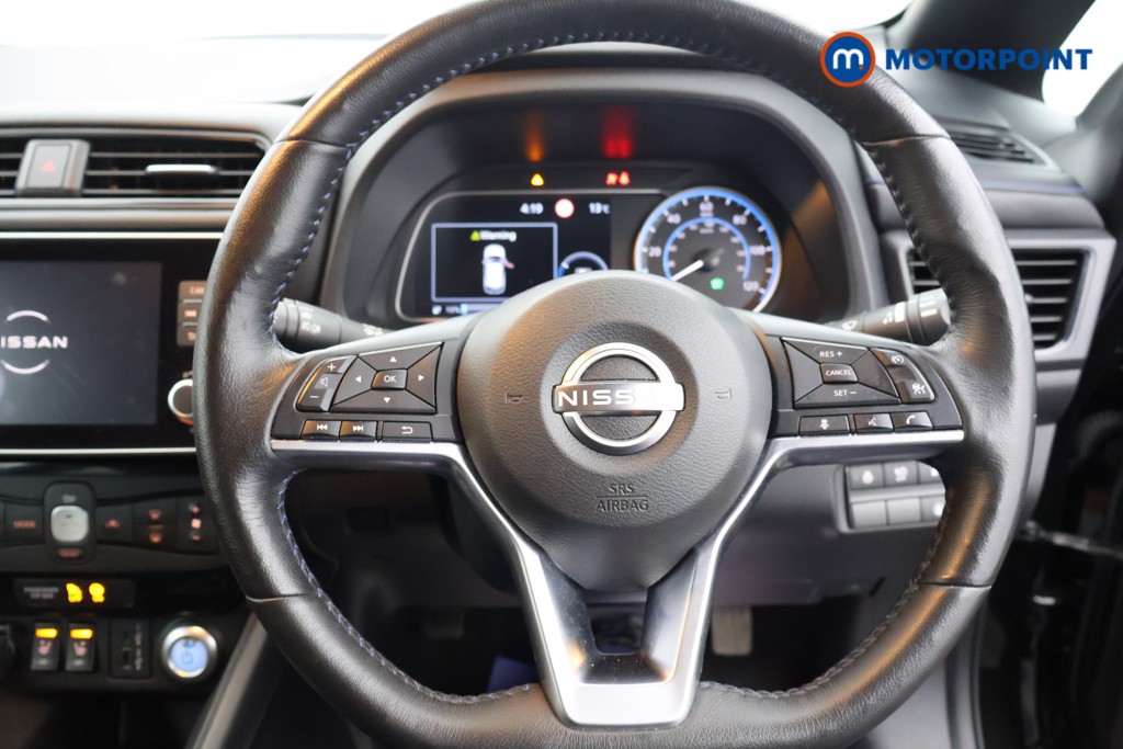 Nissan Leaf N-Connecta Automatic Electric Hatchback - Stock Number (1581933) - 1st supplementary image