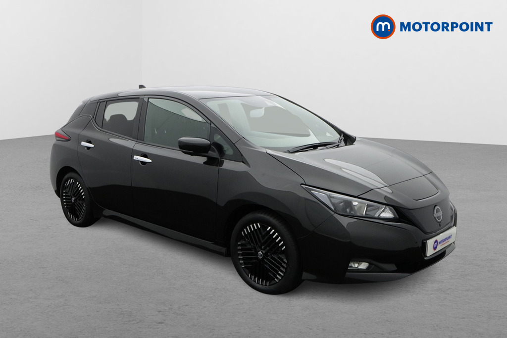 Nissan Leaf N-Connecta Automatic Electric Hatchback - Stock Number (1581933) - Drivers side front corner