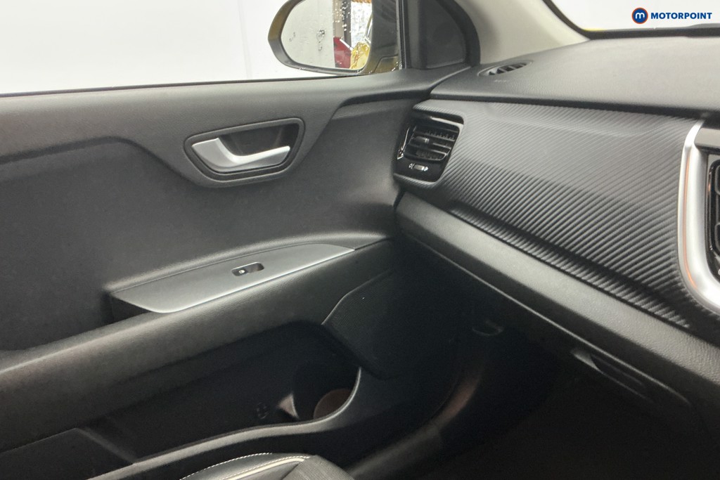 KIA Stonic Gt-Line S Manual Petrol SUV - Stock Number (1582556) - 17th supplementary image