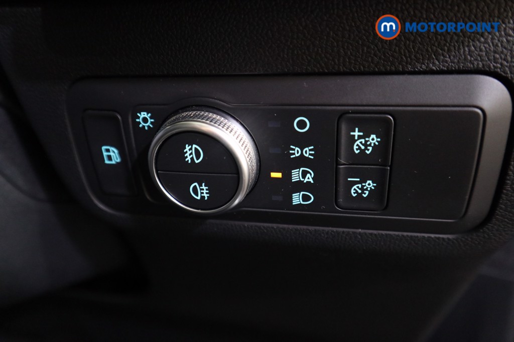 Ford Kuga Titanium Automatic Petrol Plug-In Hybrid SUV - Stock Number (1582672) - 11th supplementary image