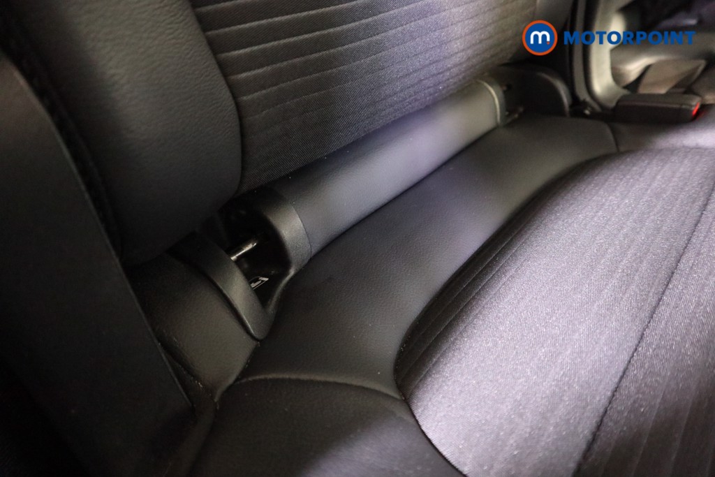 Ford Kuga Titanium Automatic Petrol Plug-In Hybrid SUV - Stock Number (1582672) - 17th supplementary image