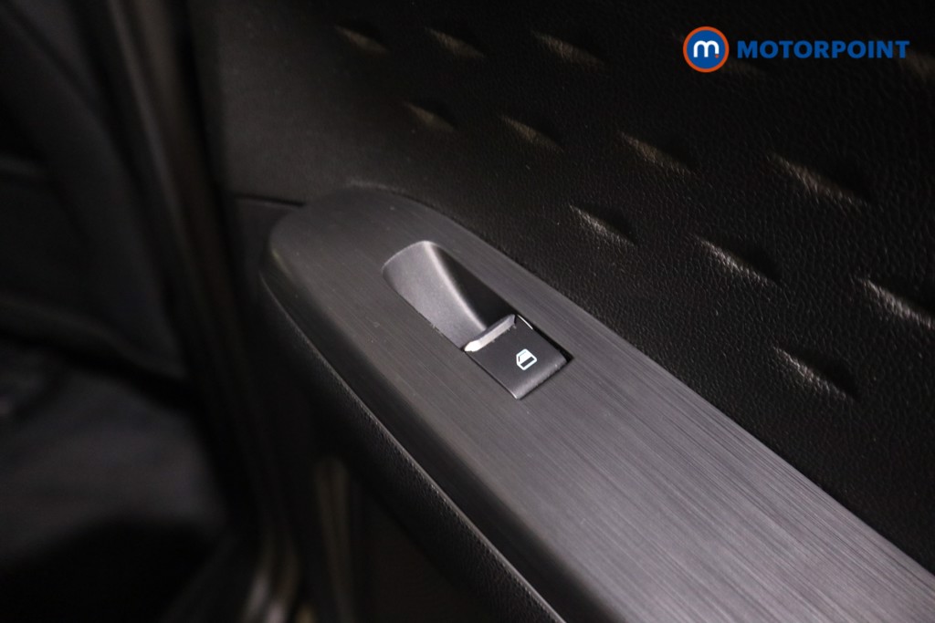 Ford Kuga Titanium Automatic Petrol Plug-In Hybrid SUV - Stock Number (1582672) - 18th supplementary image