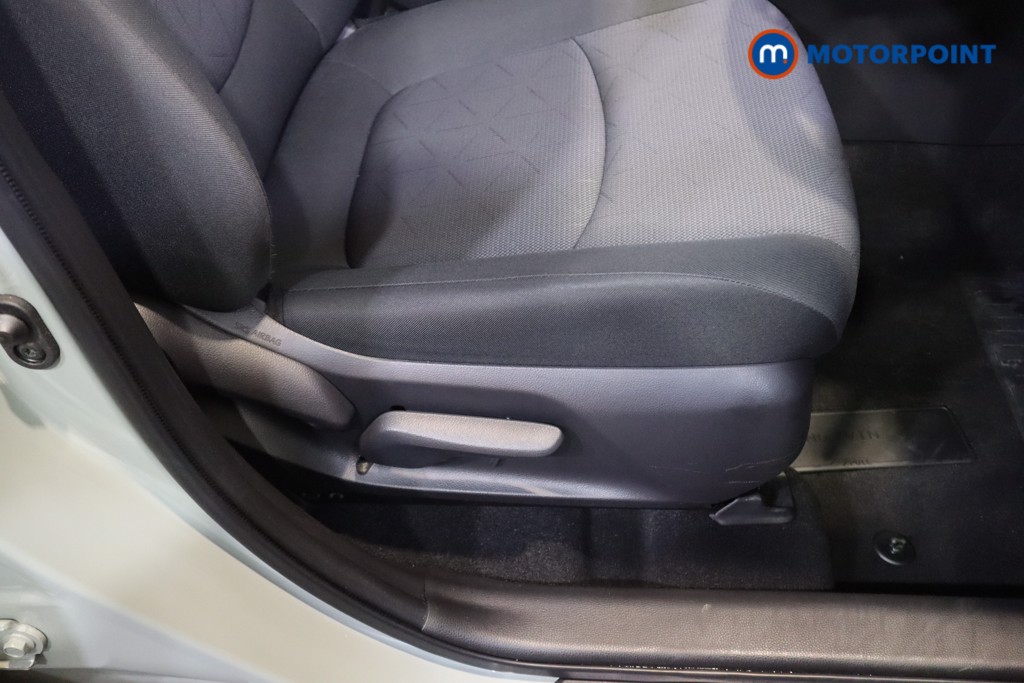 Toyota Rav4 Icon Automatic Petrol-Electric Hybrid SUV - Stock Number (1583048) - 16th supplementary image