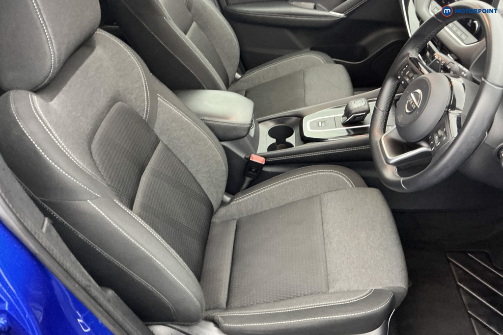 Nissan Qashqai N-Connecta Automatic Petrol SUV - Stock Number (1583095) - 5th supplementary image