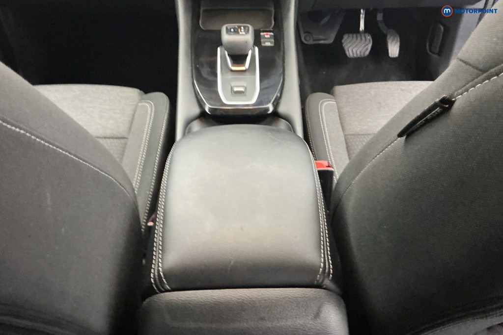 Nissan Qashqai N-Connecta Automatic Petrol SUV - Stock Number (1583095) - 11th supplementary image