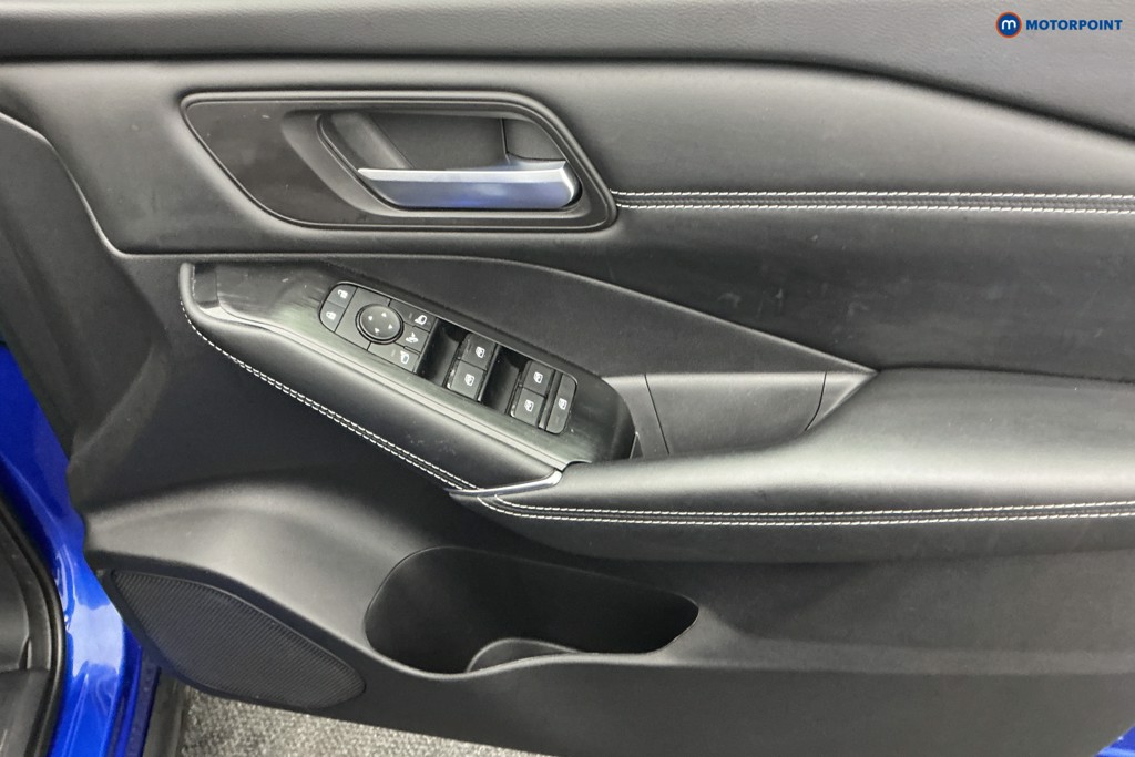 Nissan Qashqai N-Connecta Automatic Petrol SUV - Stock Number (1583095) - 21st supplementary image