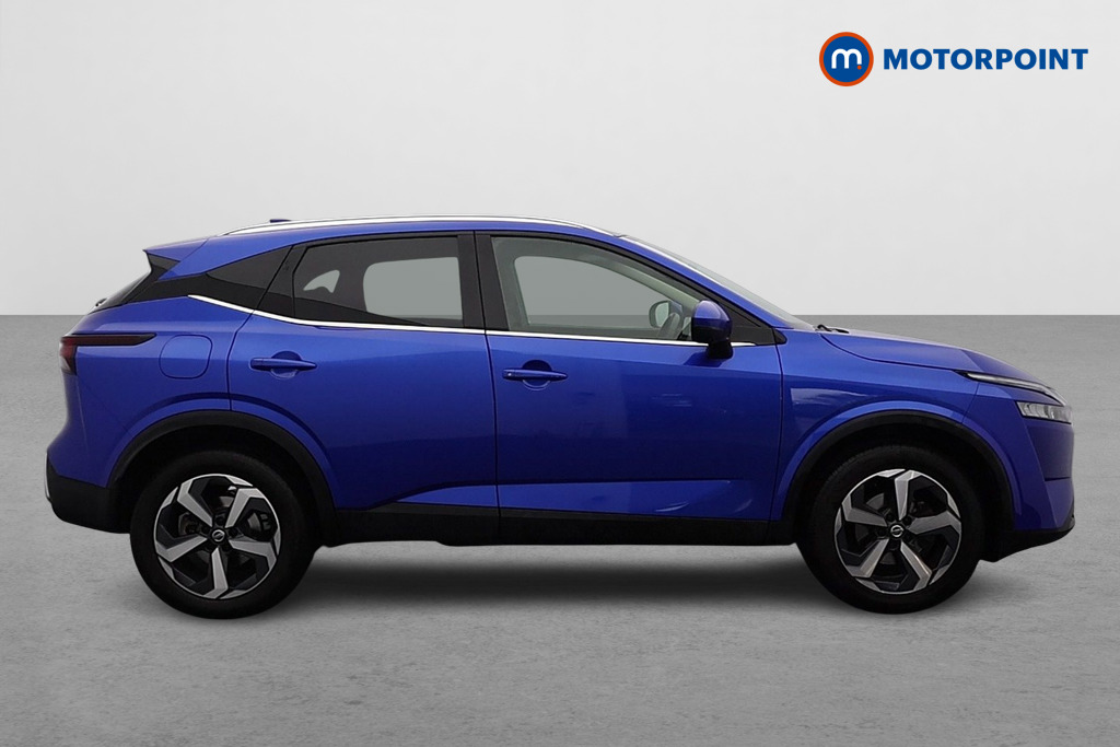 Nissan Qashqai N-Connecta Automatic Petrol SUV - Stock Number (1583095) - Drivers side