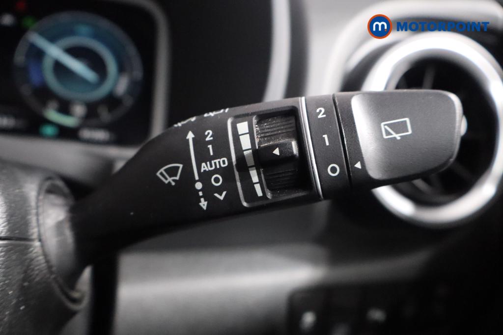 Hyundai Kona Premium Automatic Petrol-Electric Hybrid SUV - Stock Number (1583508) - 11th supplementary image