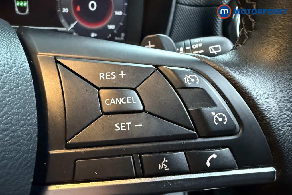 Nissan Juke N-Connecta Automatic Petrol SUV - Stock Number (1584032) - 5th supplementary image