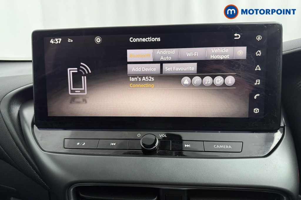 Nissan Juke N-Connecta Automatic Petrol SUV - Stock Number (1584032) - 9th supplementary image