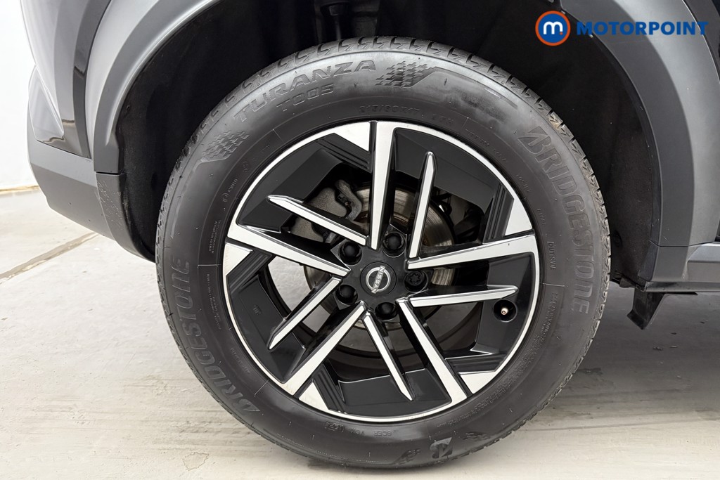 Nissan Juke N-Connecta Automatic Petrol SUV - Stock Number (1584032) - 29th supplementary image