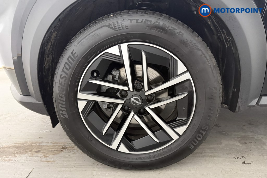 Nissan Juke N-Connecta Automatic Petrol SUV - Stock Number (1584032) - 31st supplementary image