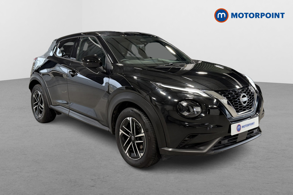 Nissan Juke N-Connecta Automatic Petrol SUV - Stock Number (1584032) - Drivers side front corner