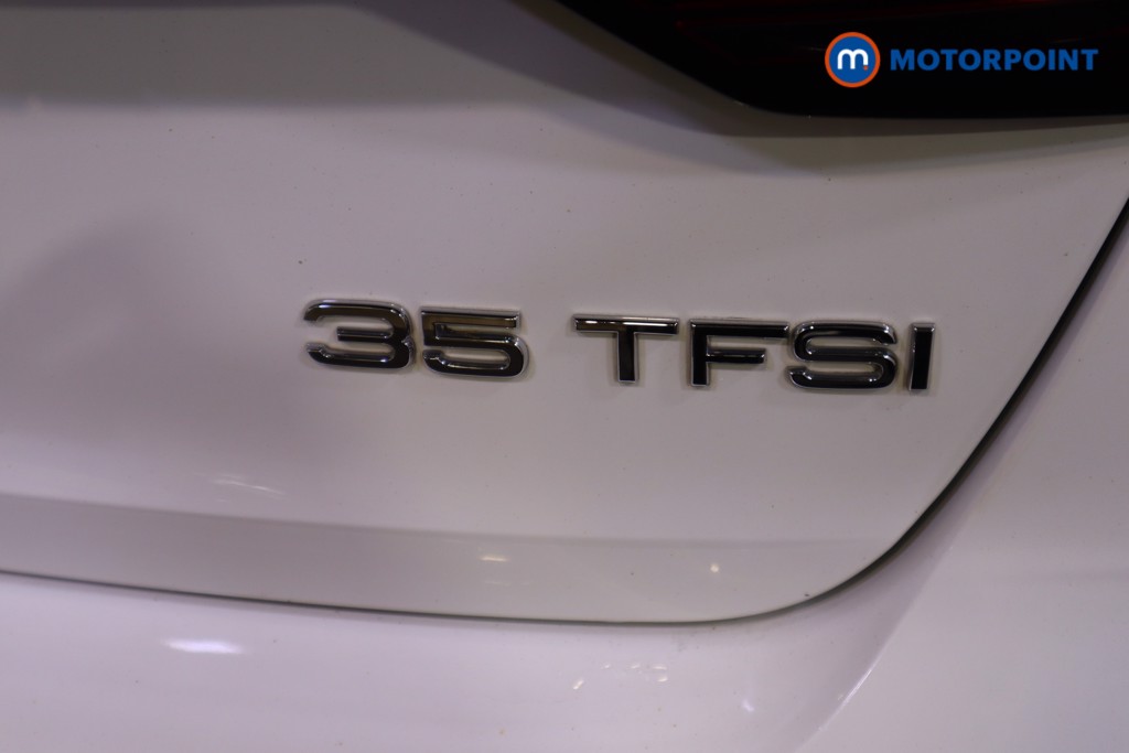 Audi A4 Black Edition Automatic Petrol Estate - Stock Number (1584154) - 29th supplementary image