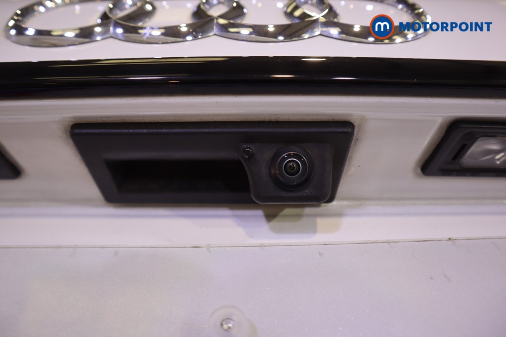 Audi A4 Black Edition Automatic Petrol Estate - Stock Number (1584154) - 32nd supplementary image