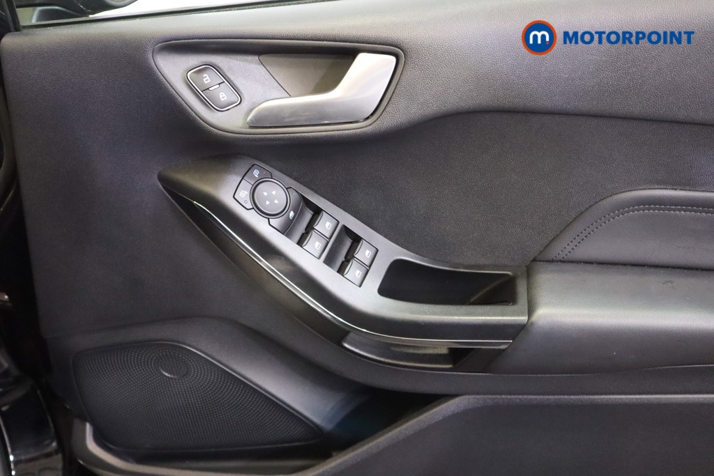 Ford Fiesta Titanium Vignale Manual Petrol Hatchback - Stock Number (1584167) - 10th supplementary image