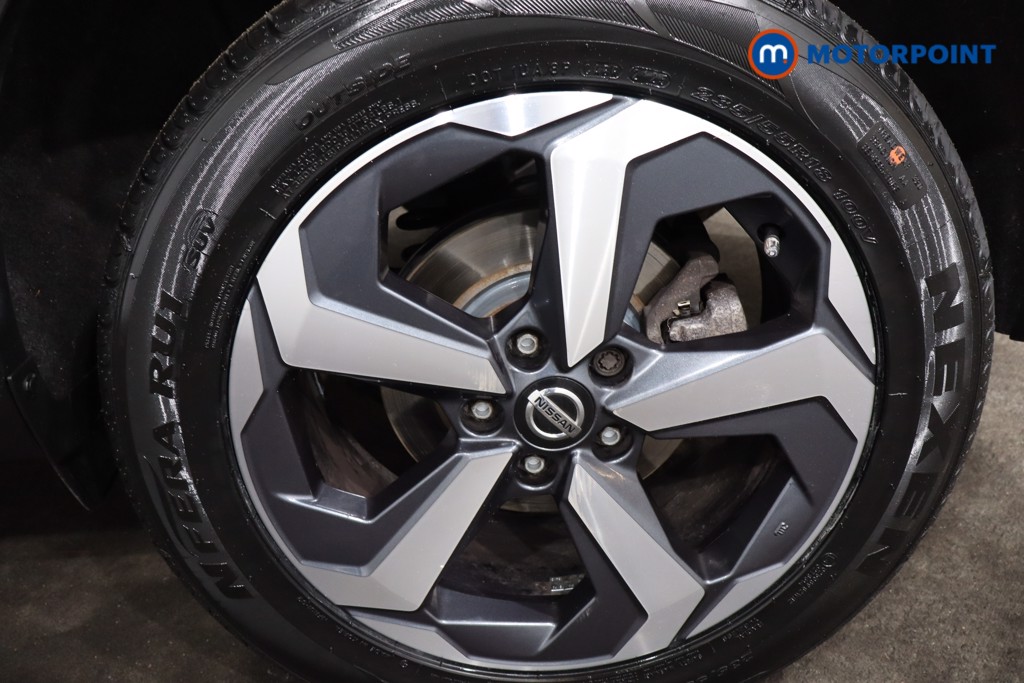 Nissan Qashqai N-Connecta Manual Petrol SUV - Stock Number (1584277) - 12th supplementary image