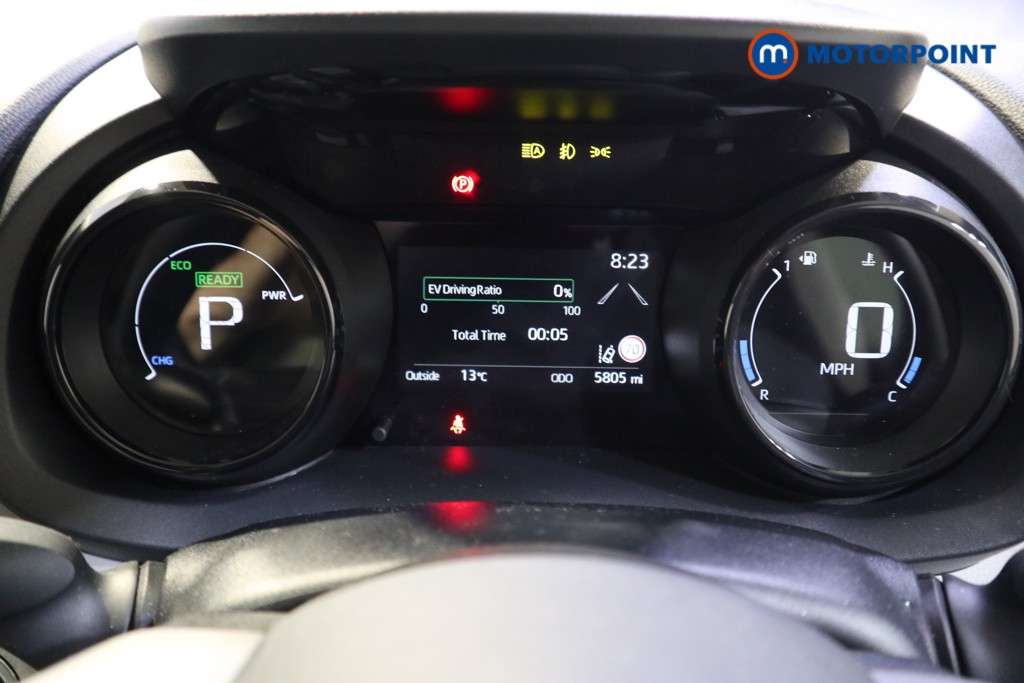 Toyota Yaris Excel Automatic Petrol-Electric Hybrid Hatchback - Stock Number (1584419) - 5th supplementary image