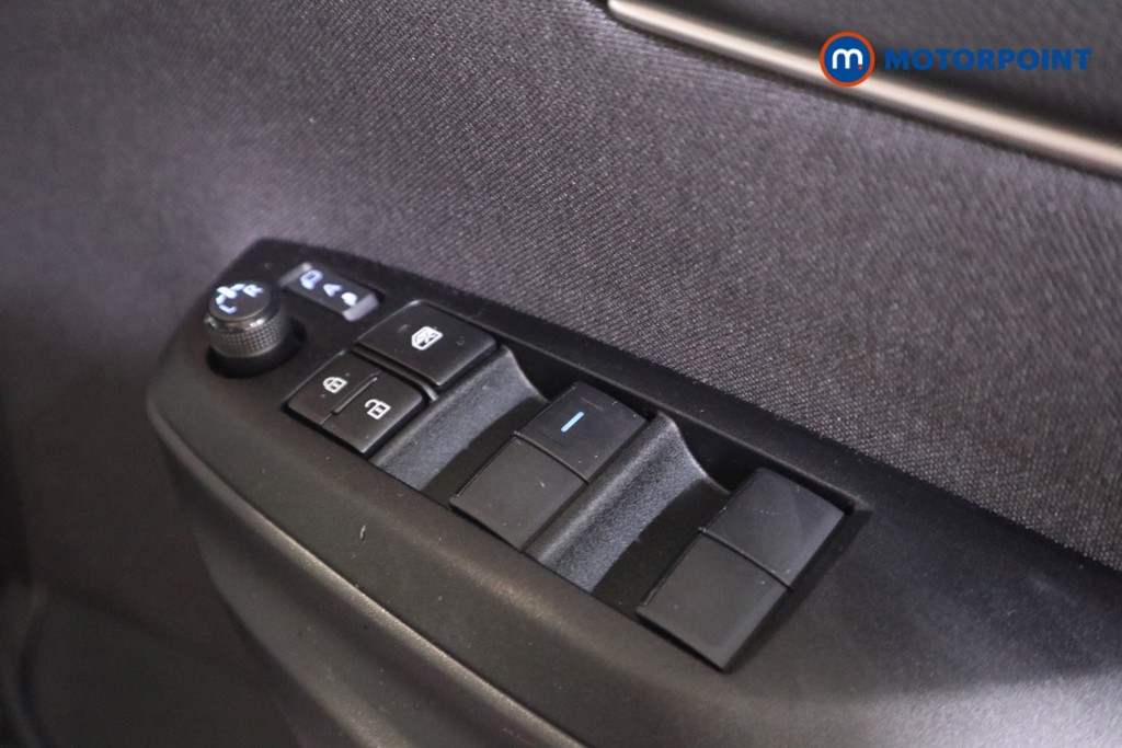 Toyota Yaris Excel Automatic Petrol-Electric Hybrid Hatchback - Stock Number (1584419) - 12th supplementary image