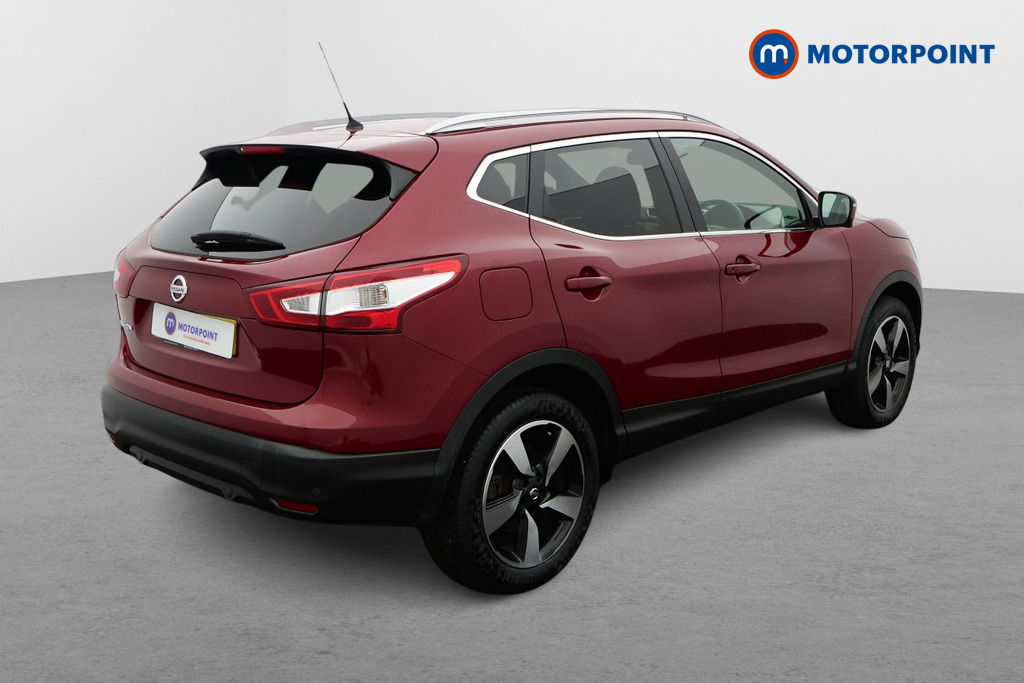 Nissan Qashqai N-Vision Manual Diesel SUV - Stock Number (1584688) - Drivers side rear corner