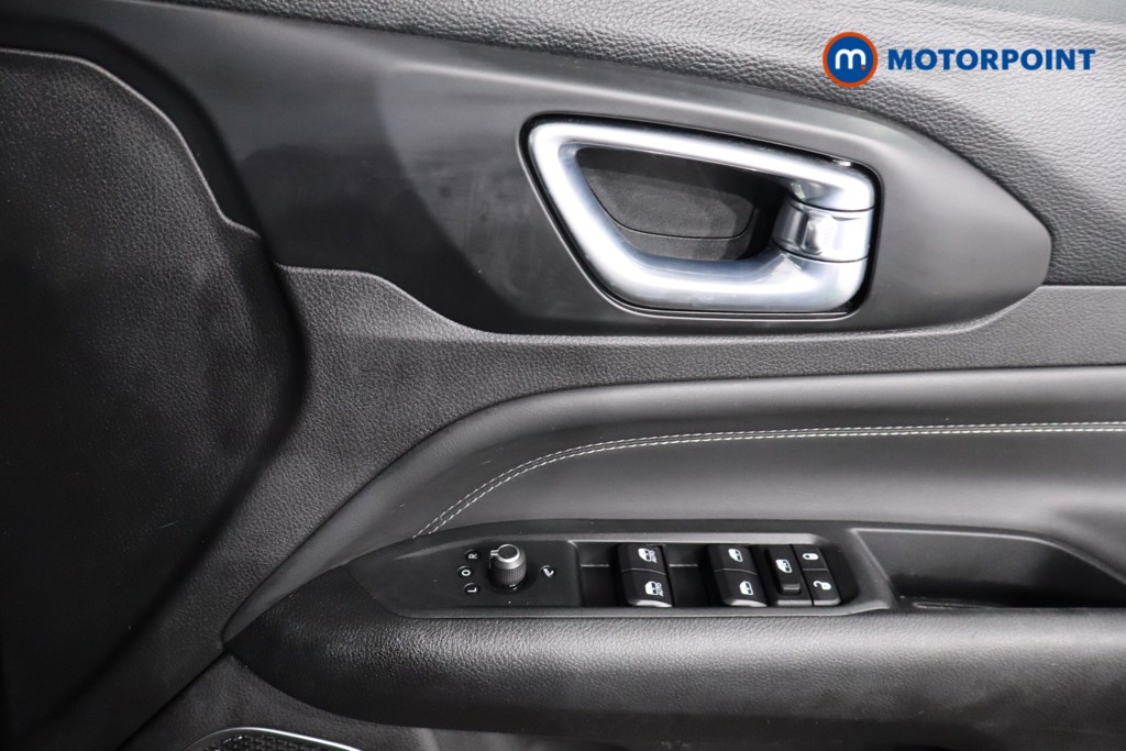 Jeep Compass S Model Automatic Petrol Plug-In Hybrid SUV - Stock Number (1584900) - 20th supplementary image