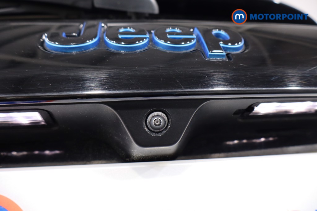 Jeep Compass S Model Automatic Petrol Plug-In Hybrid SUV - Stock Number (1584900) - 36th supplementary image