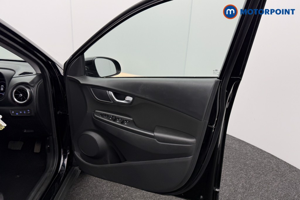 Hyundai Kona Se Connect Automatic Petrol-Electric Hybrid SUV - Stock Number (1584942) - 13th supplementary image