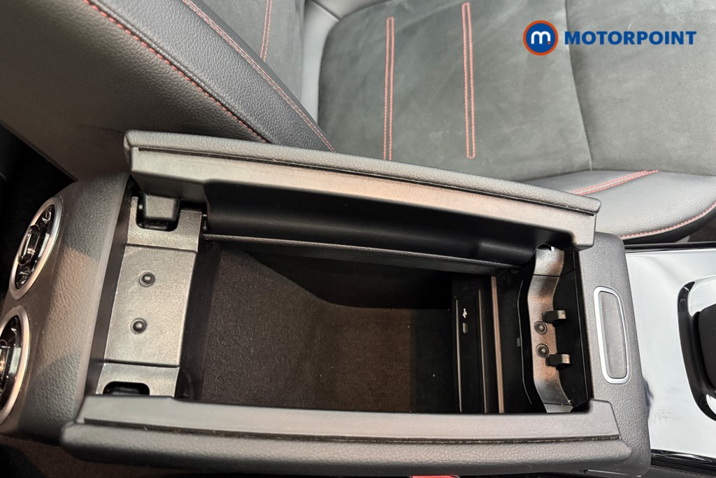Mercedes-Benz A Class Amg Line Premium Plus Night Edition Automatic Petrol Hatchback - Stock Number (1585046) - 24th supplementary image