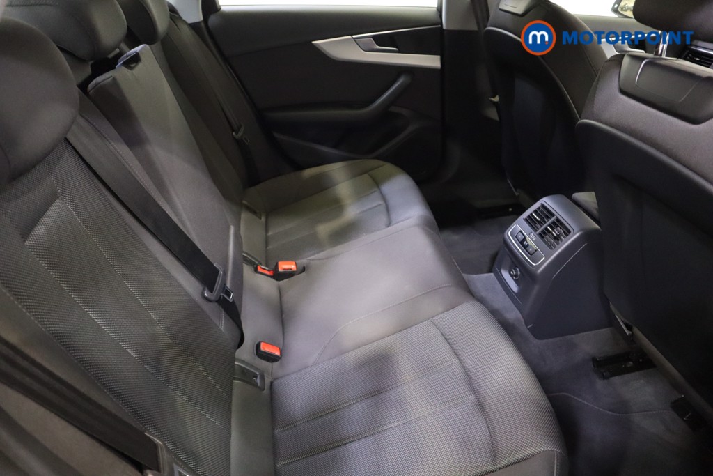 Audi A4 Technik Manual Petrol Saloon - Stock Number (1585220) - 17th supplementary image