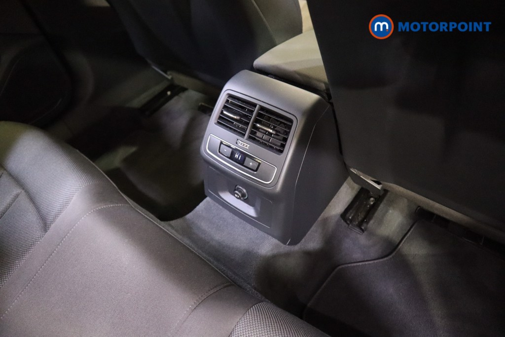 Audi A4 Technik Manual Petrol Saloon - Stock Number (1585220) - 18th supplementary image