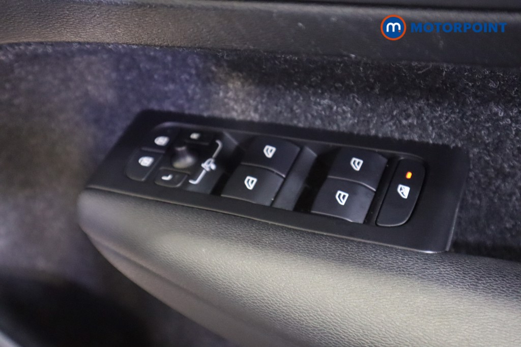 Volvo Xc40 Inscription Pro Automatic Petrol SUV - Stock Number (1585516) - 12th supplementary image