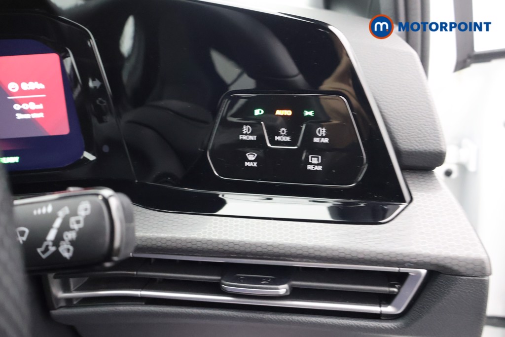 Volkswagen Golf GTE Automatic Petrol Plug-In Hybrid Hatchback - Stock Number (1585899) - 7th supplementary image