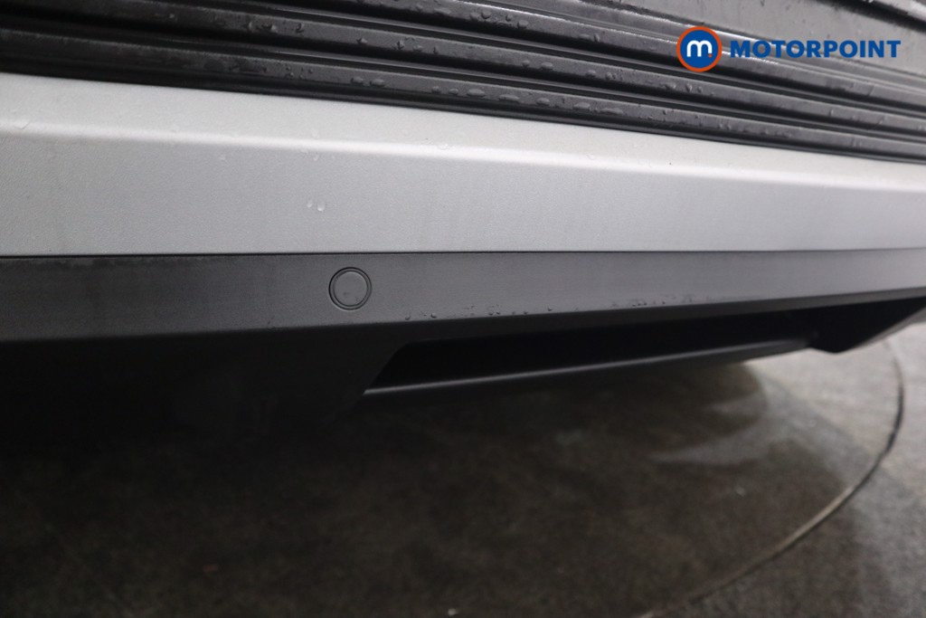 Ford Explorer Premium Automatic Electric SUV - Stock Number (1586070) - 24th supplementary image