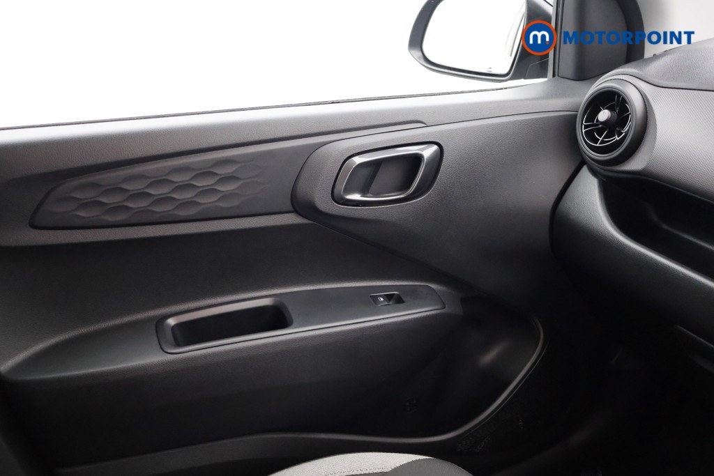 Hyundai I10 Se Connect Manual Petrol Hatchback - Stock Number (1586358) - 12th supplementary image