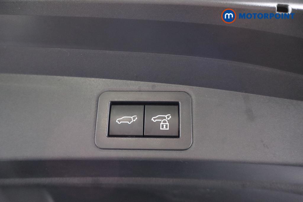 Toyota Corolla Design Automatic Petrol-Electric Hybrid Estate - Stock Number (1586404) - 15th supplementary image