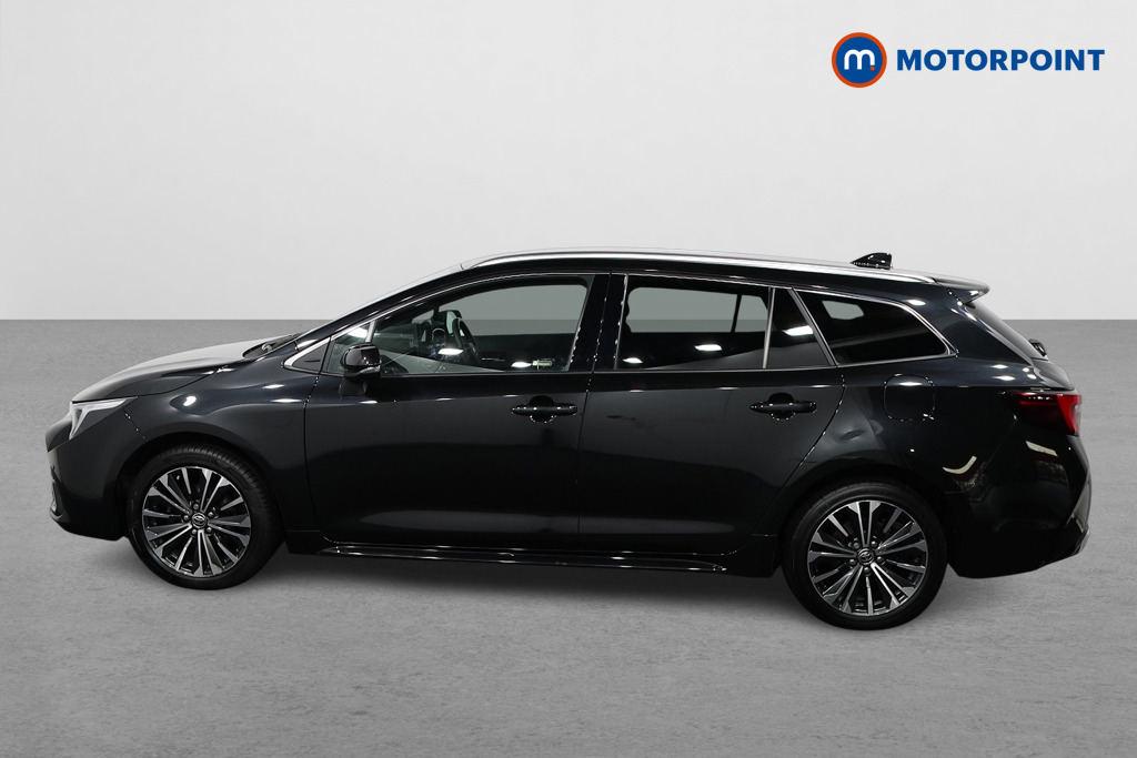 Toyota Corolla Design Automatic Petrol-Electric Hybrid Estate - Stock Number (1586404) - Passenger side