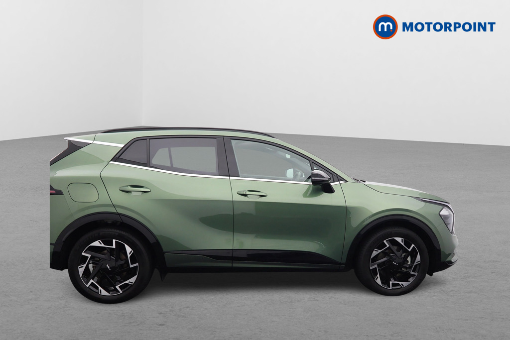 KIA Sportage Gt-Line Automatic Petrol Plug-In Hybrid SUV - Stock Number (1586408) - Drivers side front corner
