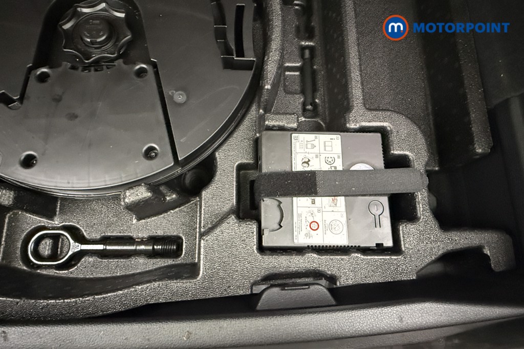 Audi Q3 S Line Automatic Petrol SUV - Stock Number (1586755) - 19th supplementary image