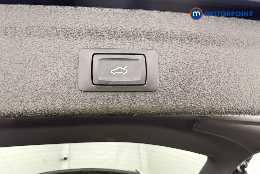 Audi Q3 S Line Automatic Petrol SUV - Stock Number (1586755) - 20th supplementary image