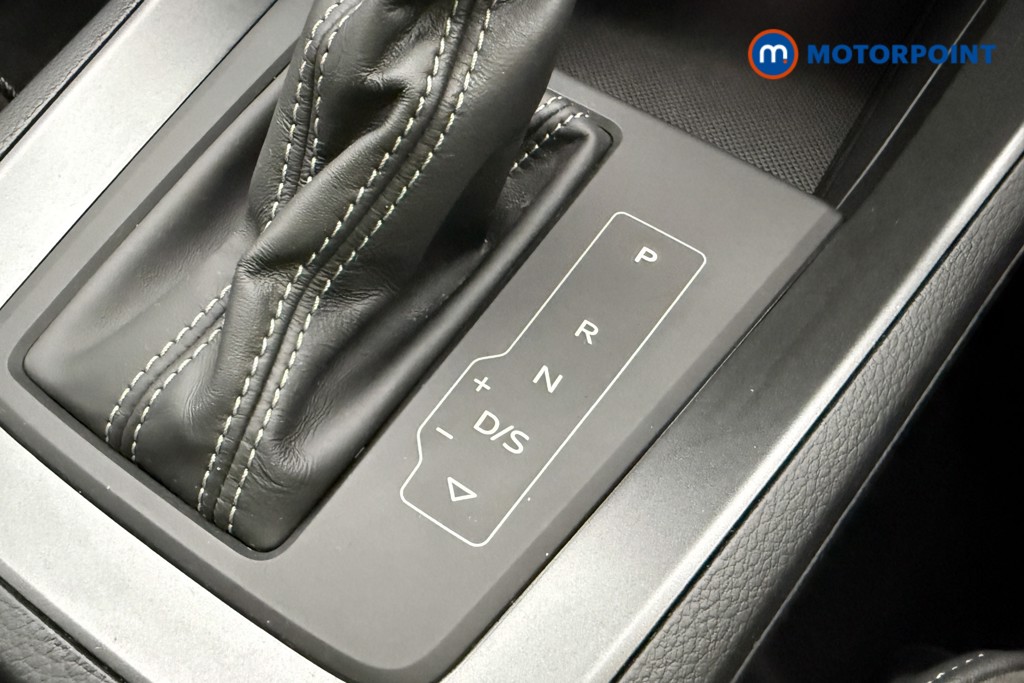 Audi Q3 S Line Automatic Petrol SUV - Stock Number (1586755) - 34th supplementary image