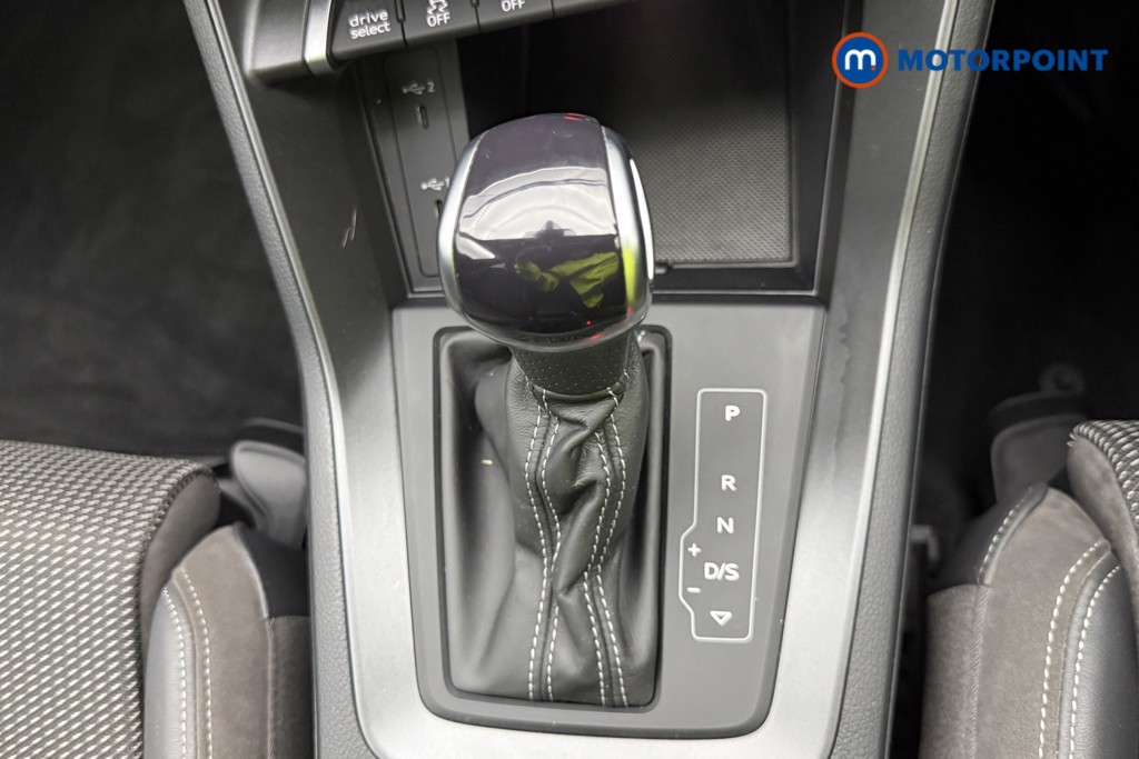 Audi Q3 S Line Automatic Petrol SUV - Stock Number (1586755) - 35th supplementary image