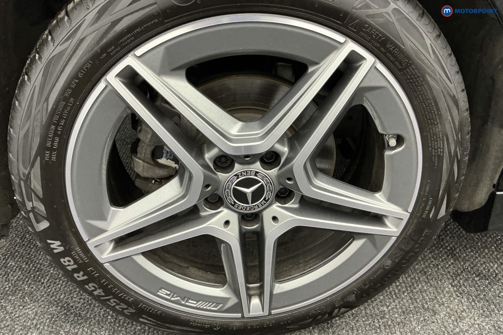 Mercedes-Benz A Class Amg Line Automatic Petrol Saloon - Stock Number (1586794) - 30th supplementary image